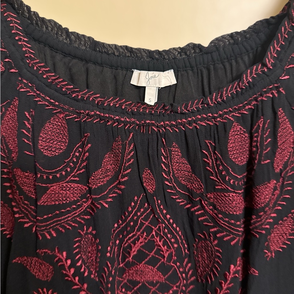 Elegant Off-Shoulder Black and Red Dress - Picture 7 of 7